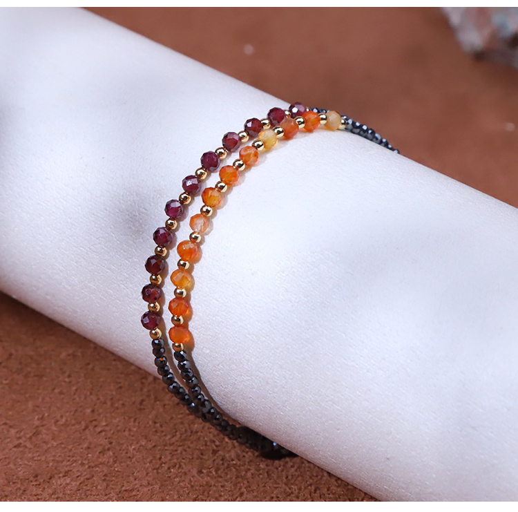 Bracelet - Red agate - faceted bead -3.5mm  Hemitite - faceted bead -2mm  copper bead -2mm-18 4.5cm