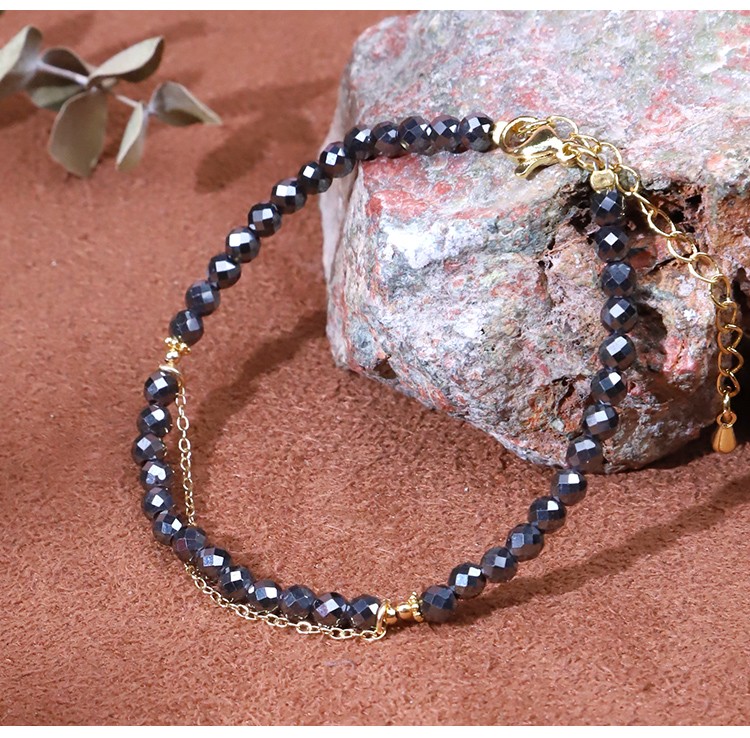 Bracelet - Hemitite - faceted bead - Gun black -3mm  copper plated gold bend -2*20mm  Small flower hanging -18 4cm