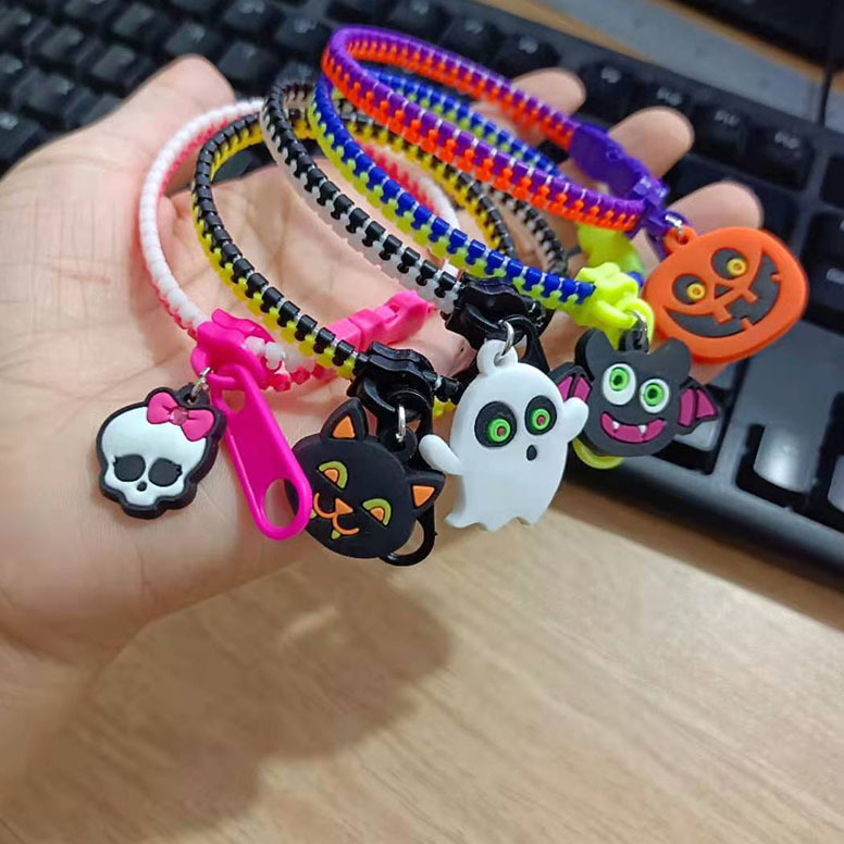 Halloween bracelet with ghost charm pumpkin