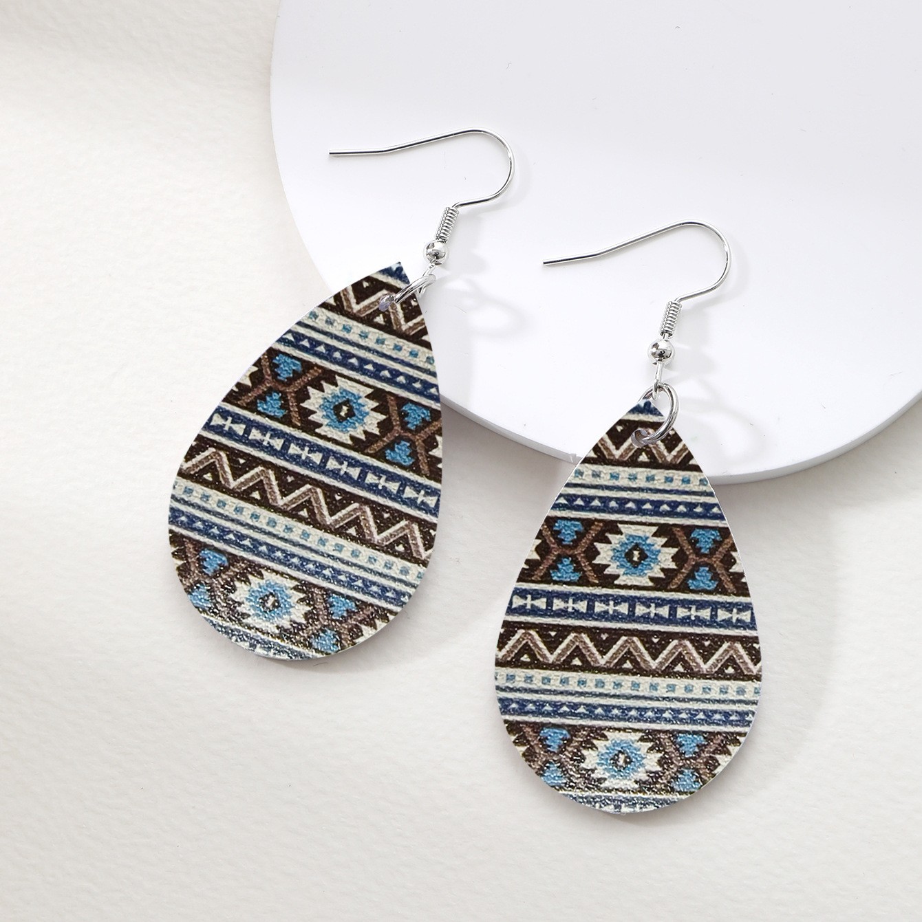 Custom Logo Sublimation Tear Drop Earrings Fashionable PU Leather Design for Bohemian Style Handmade