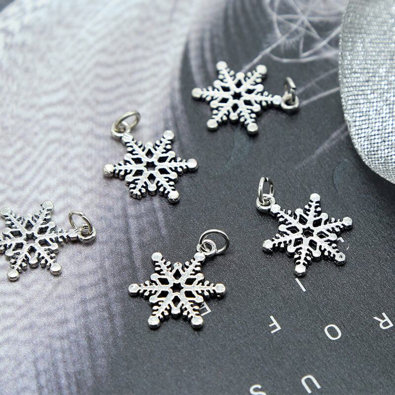 Snowflake Antique Silver Charm