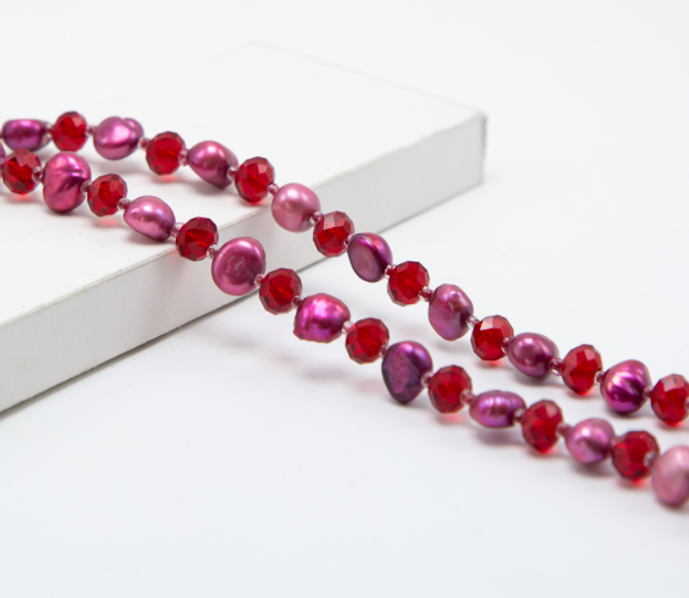 How to Choose the Perfect Beads for Your Jewelry?